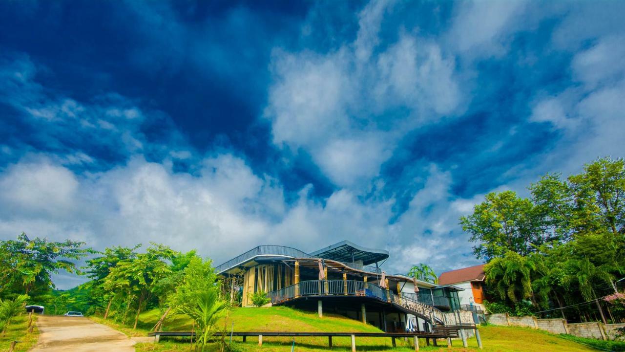 Binlha Raft Resort Sai Yok Exterior photo